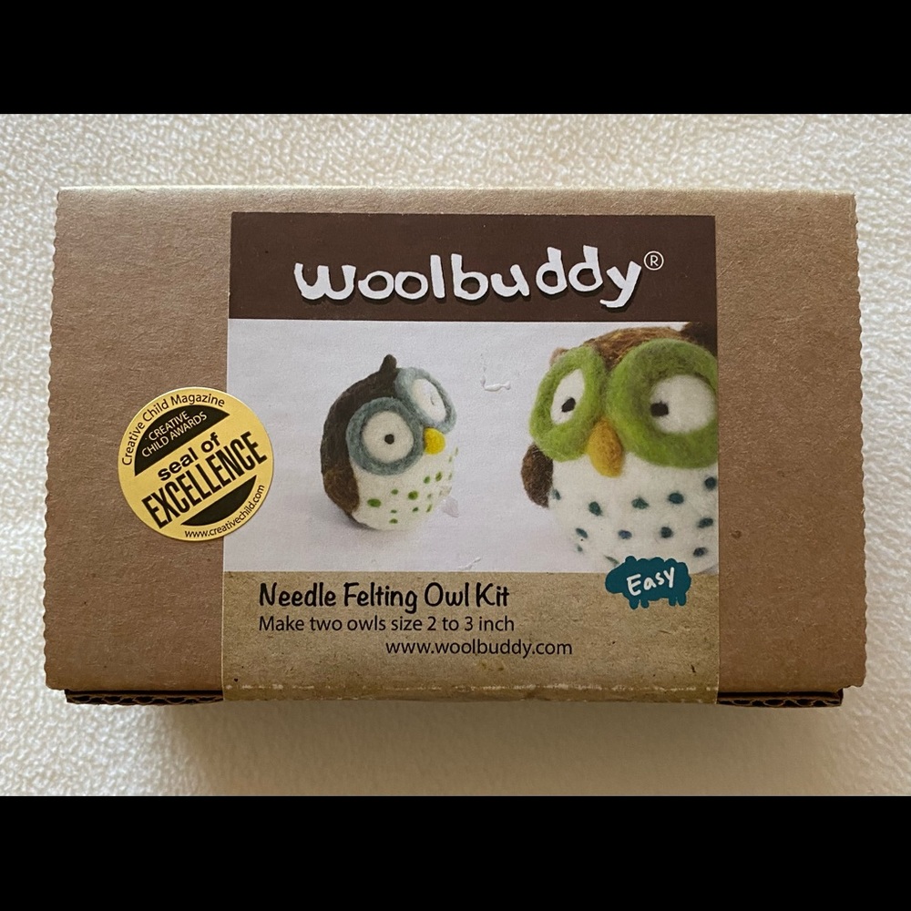 SHEEP & OWL NEEDLE FELTING KIT BY WOOLBUDDY